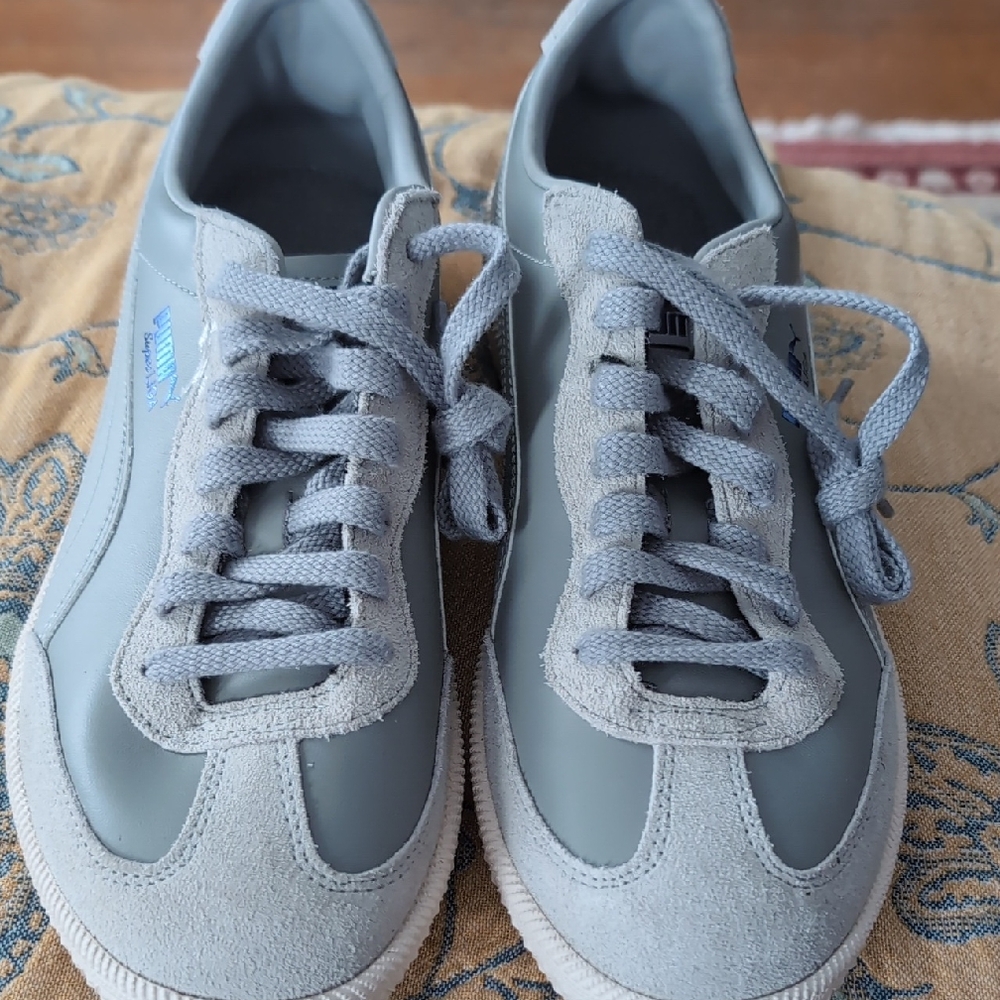 Puma Light Gray Lace-Up Sneakers